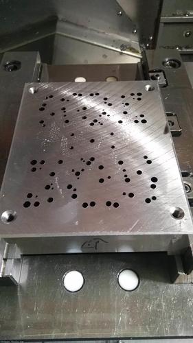 東莞深孔鉆加工技術(shù) 實(shí)現(xiàn)高精度1.5深孔加工的關(guān)鍵